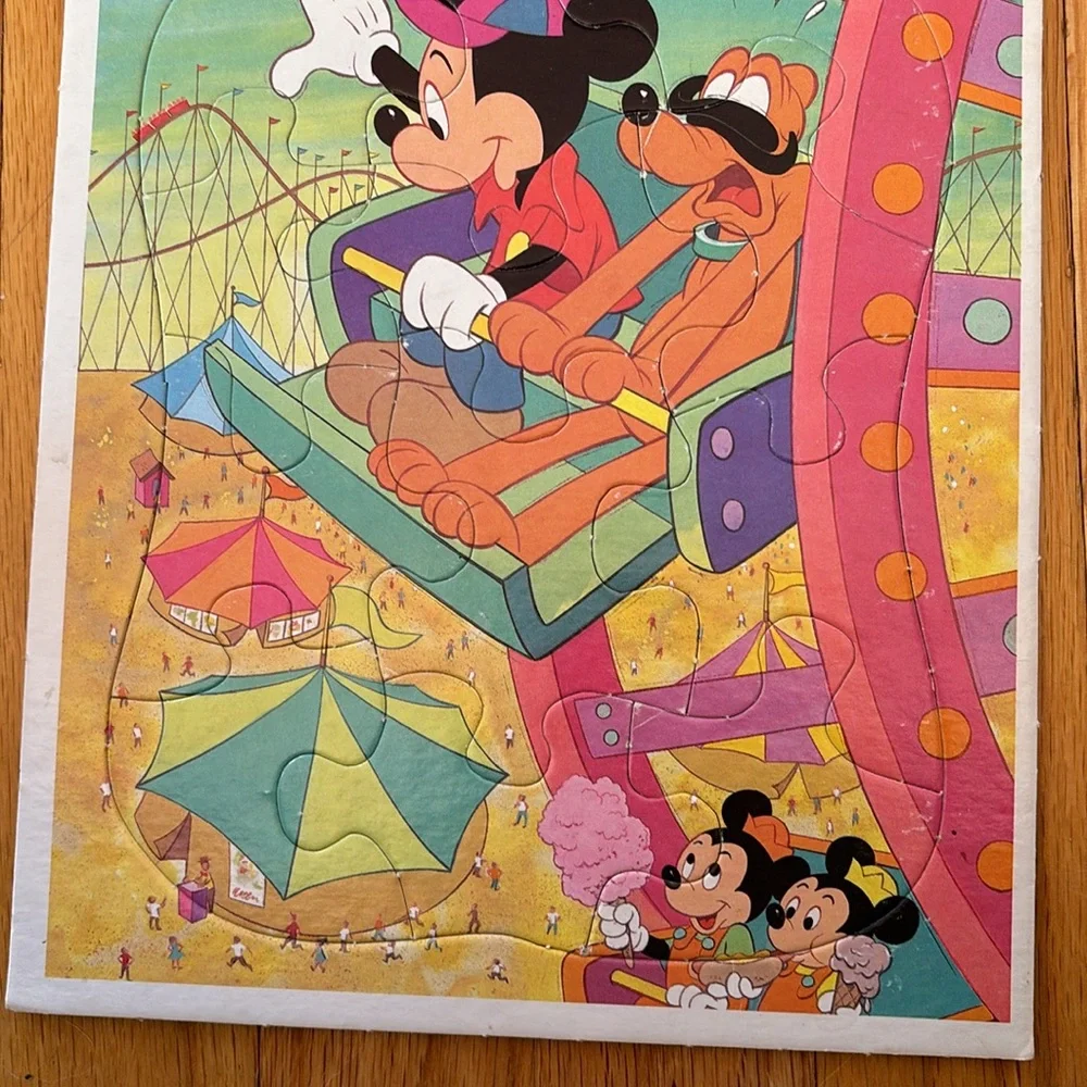 Vtg Disney Bundle 1 Micky Mouse 1 Donald Duck & Daisy Golden FrameTray Puzzles